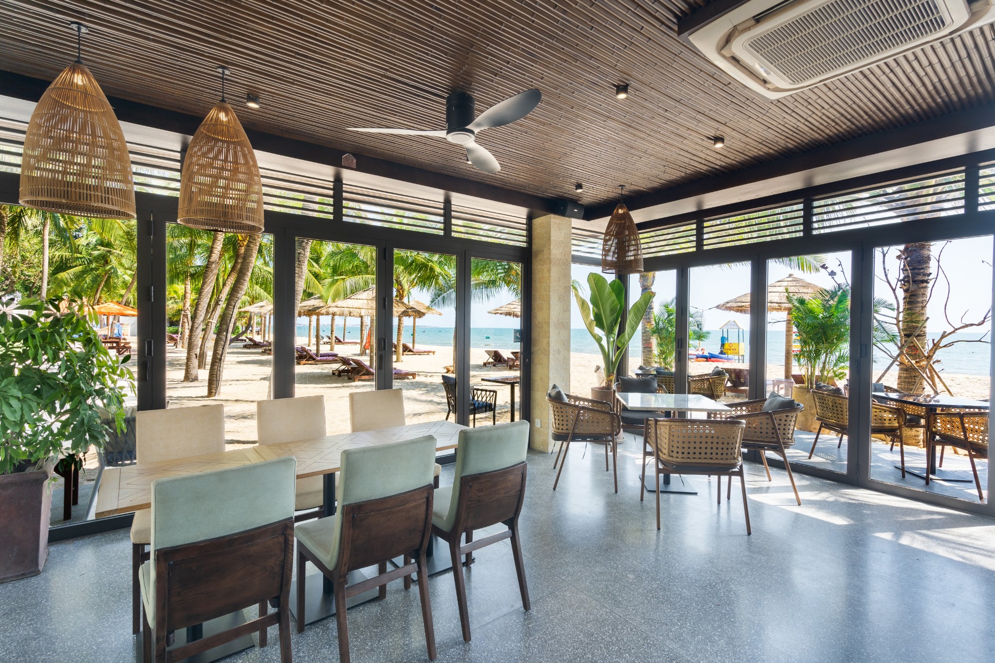 CocoSea Restaurant